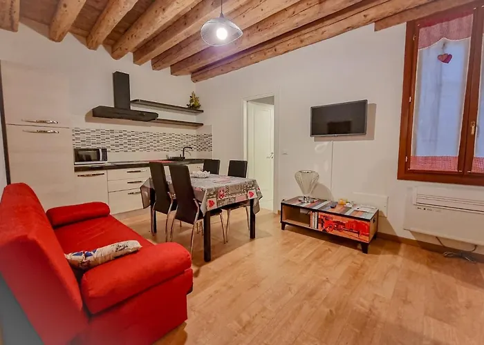 San Marco Central Flat
